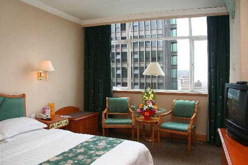 Garden City Hotel Chengdu Exterior photo